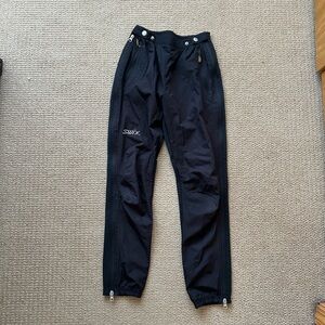 SWIX Nordic Ski Pants. Like new. Full zippers on both sides. Junior Size 12Y